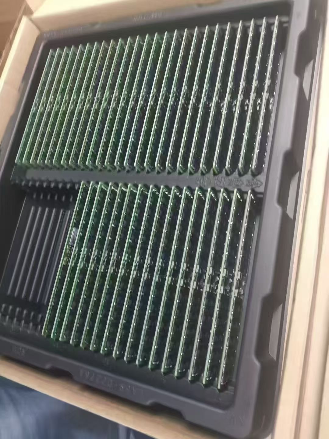 RDIMM and memory modules